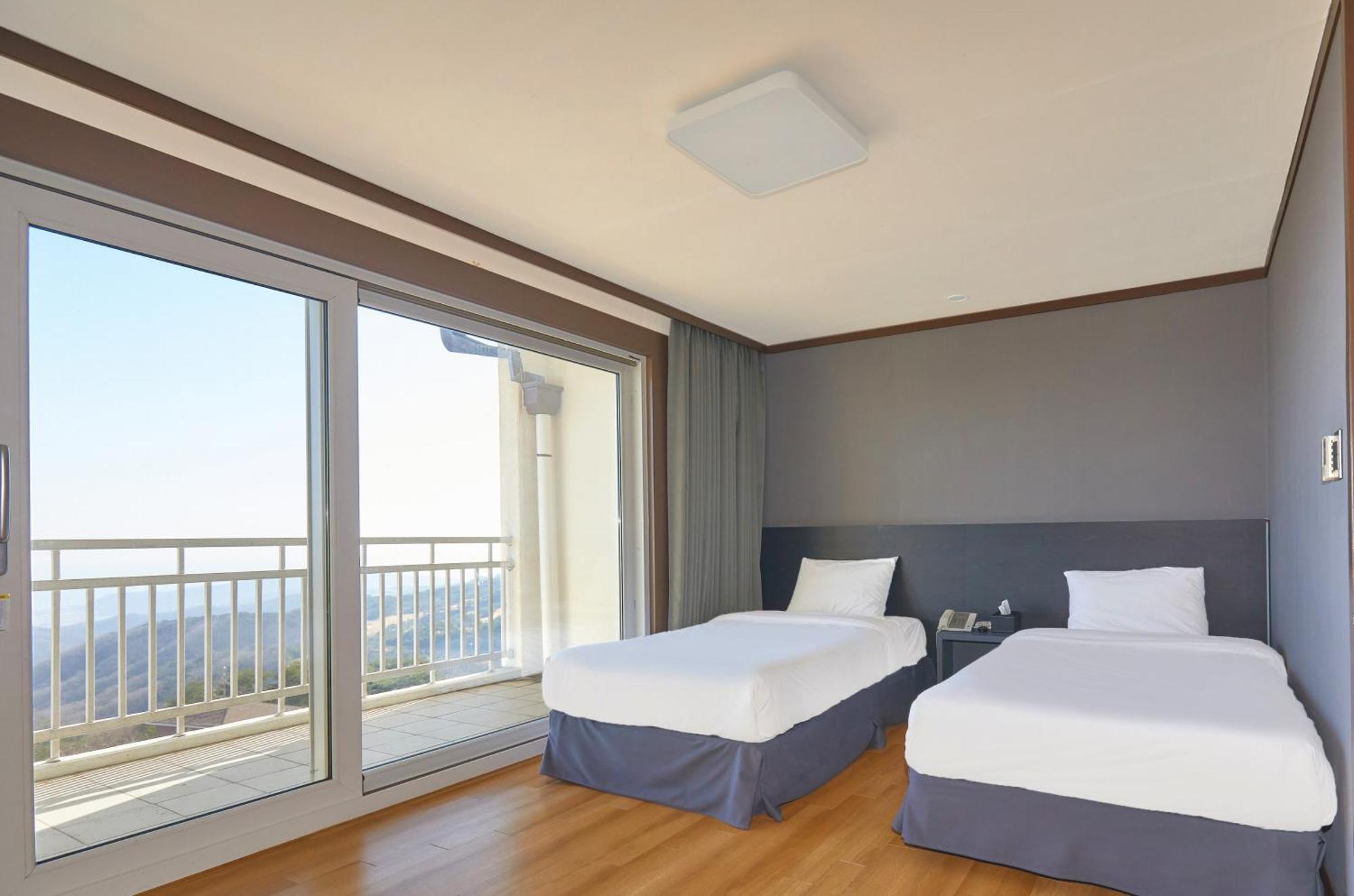 Gyeongju Mauna Ocean Resort Exterior photo
